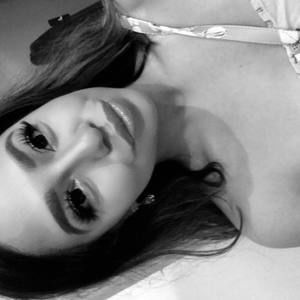 Meet your Posher, Ana